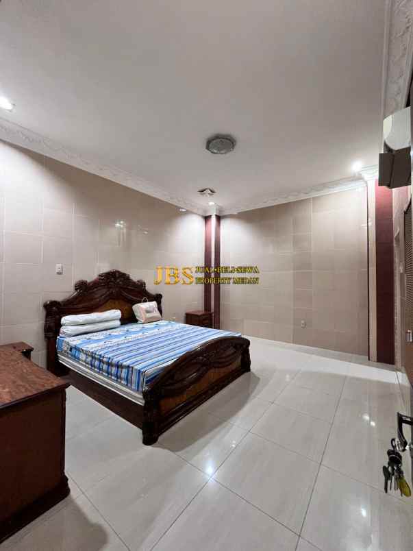 dijual rumah komplek cemara asri jalan