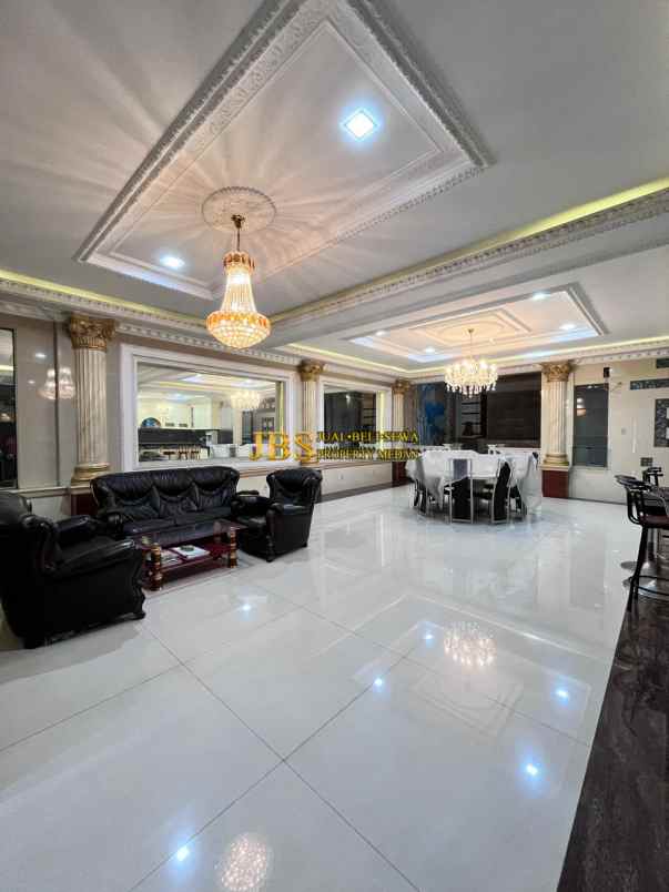 dijual rumah komplek cemara asri jalan