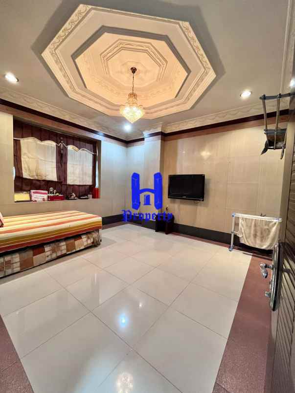 dijual rumah komplek cemara asri jalan