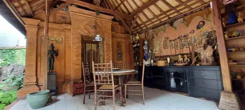 dijual rumah komplek cisitu indah dago