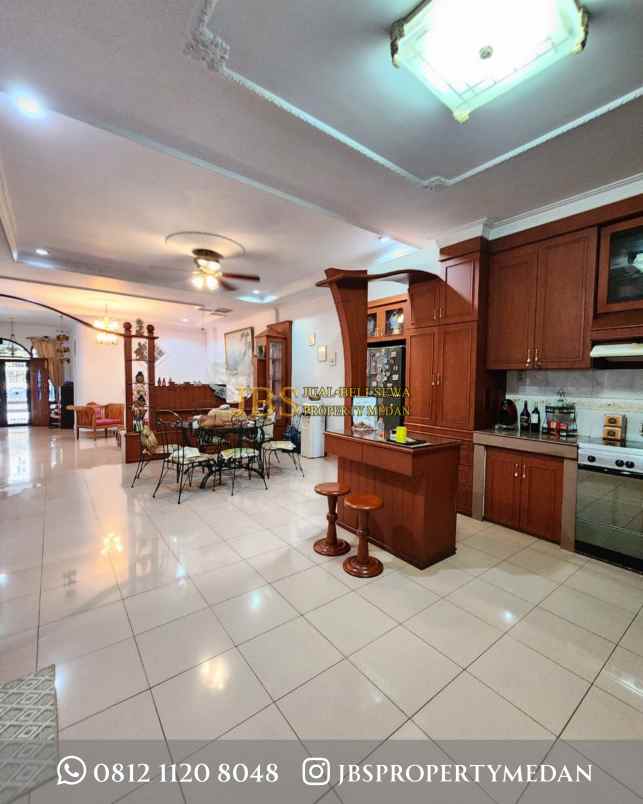 dijual rumah komplek griya riatur jalan