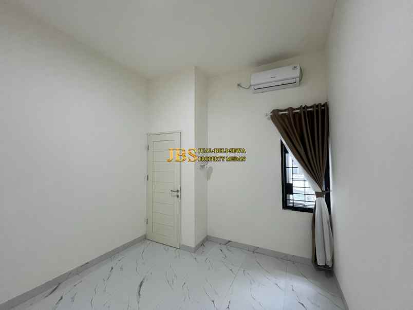 dijual rumah komplek ringroad ville