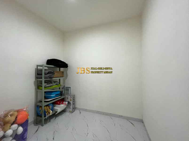 dijual rumah komplek ringroad ville