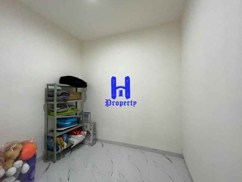 dijual rumah komplek ringroad ville