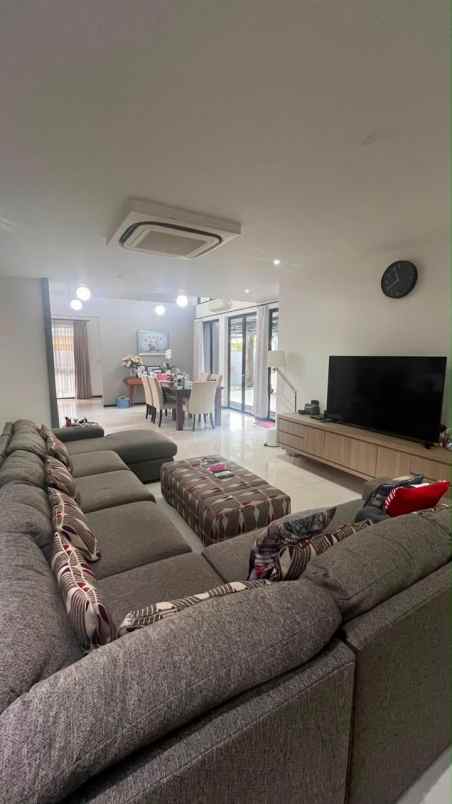dijual rumah kompleks sekneg kebayoran lama