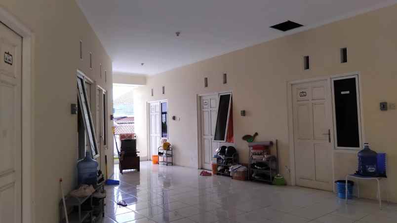 dijual rumah kost wanita di tembalang semarang