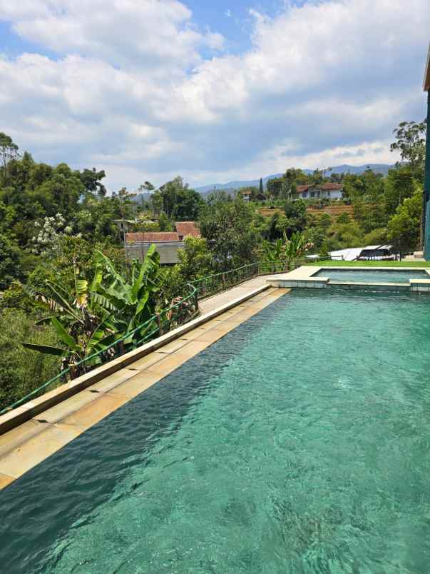 dijual rumah kp saninten