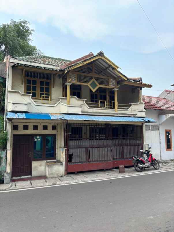 dijual rumah kramat senen