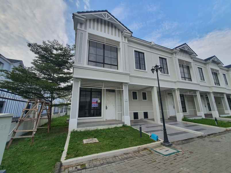 dijual rumah lavon swancity cluster citrine