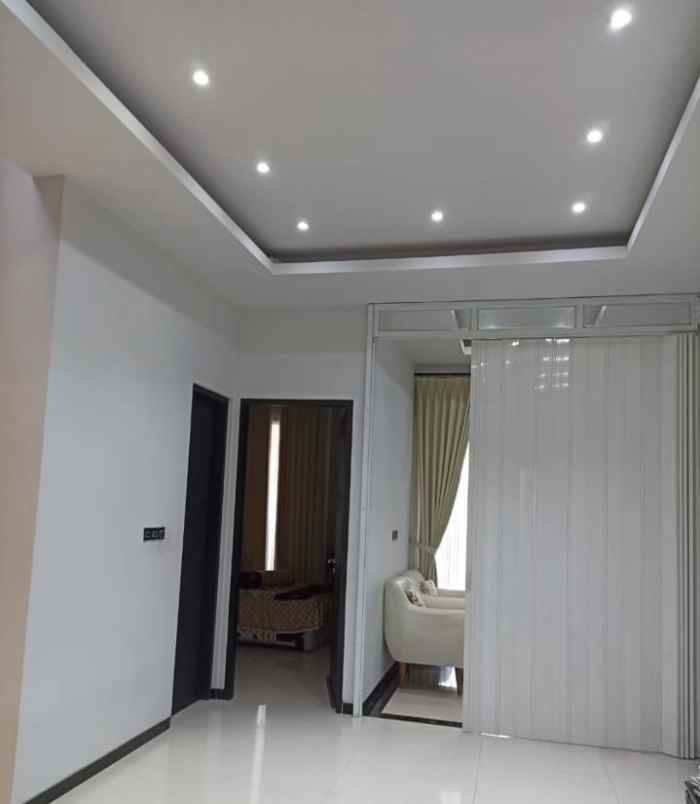 dijual rumah lebak