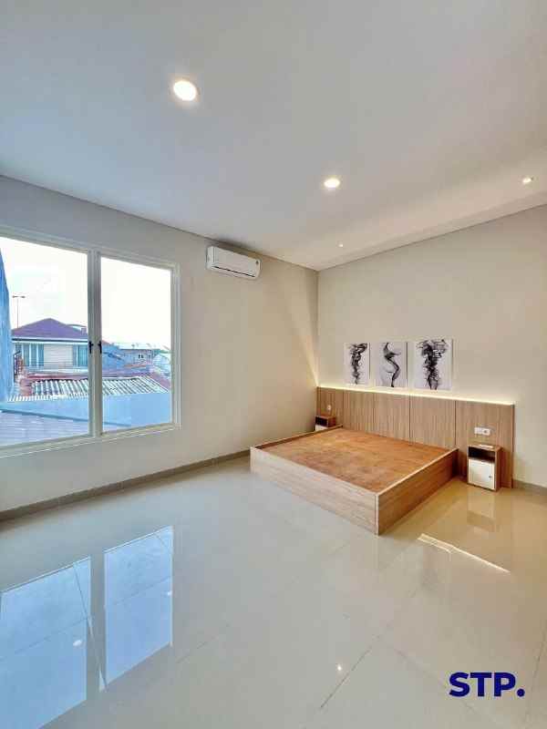 dijual rumah lebak arum surabaya