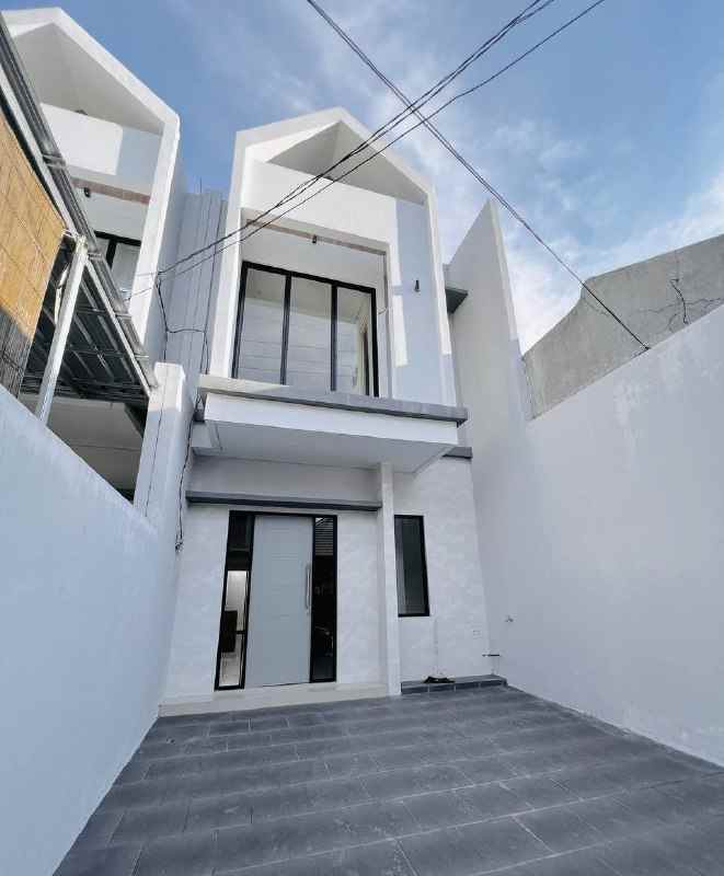 dijual rumah lebak arum surabaya