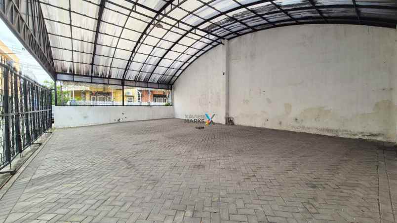 dijual rumah lebo agung