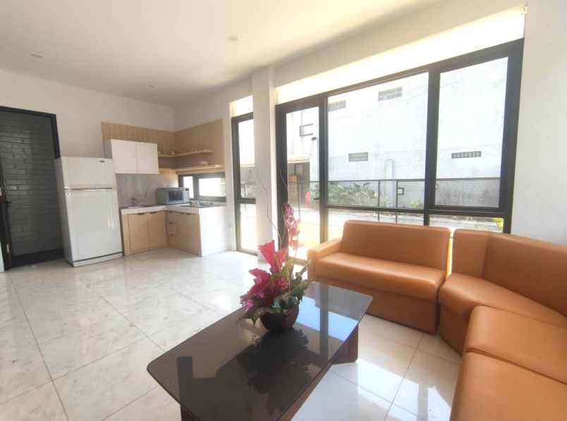 dijual rumah leuwisari