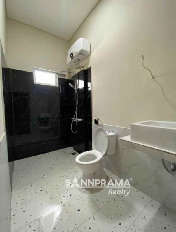 dijual rumah limo limo depok