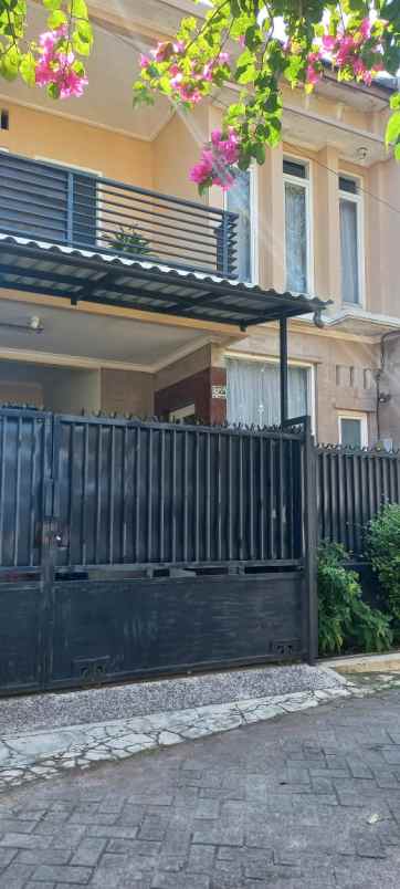 dijual rumah lokasi daerah cengger ayam kota malang