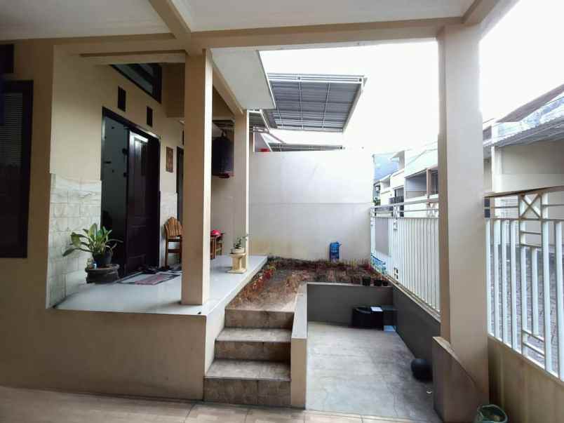 dijual rumah lokasi pandanwangi sulfat malang