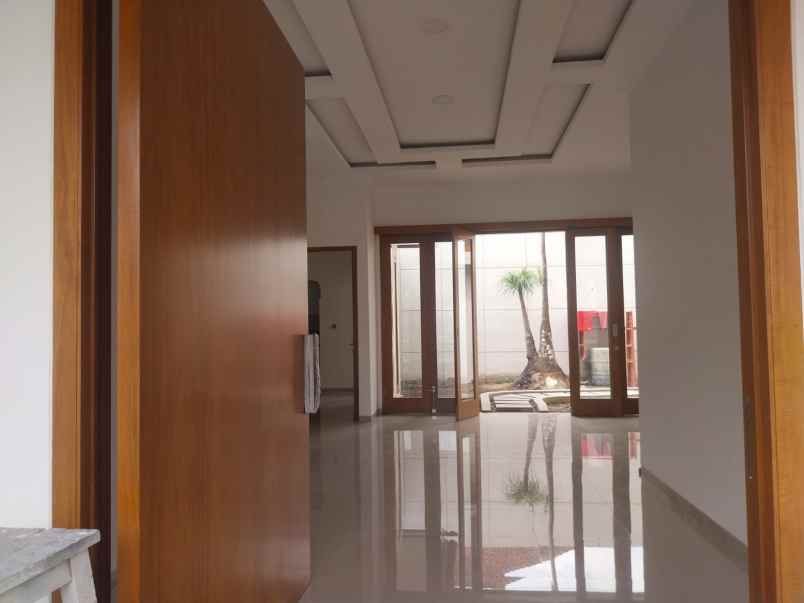 dijual rumah lokasi sulfat kota malang