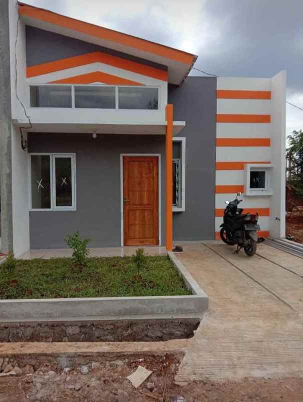 dijual rumah majalaya