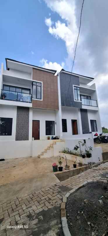 dijual rumah mangunharjo