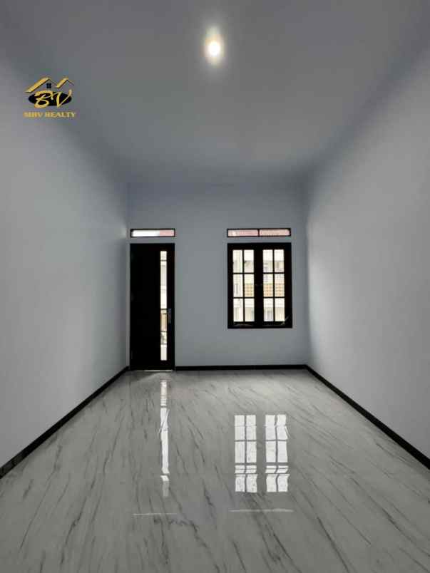 dijual rumah mbv248