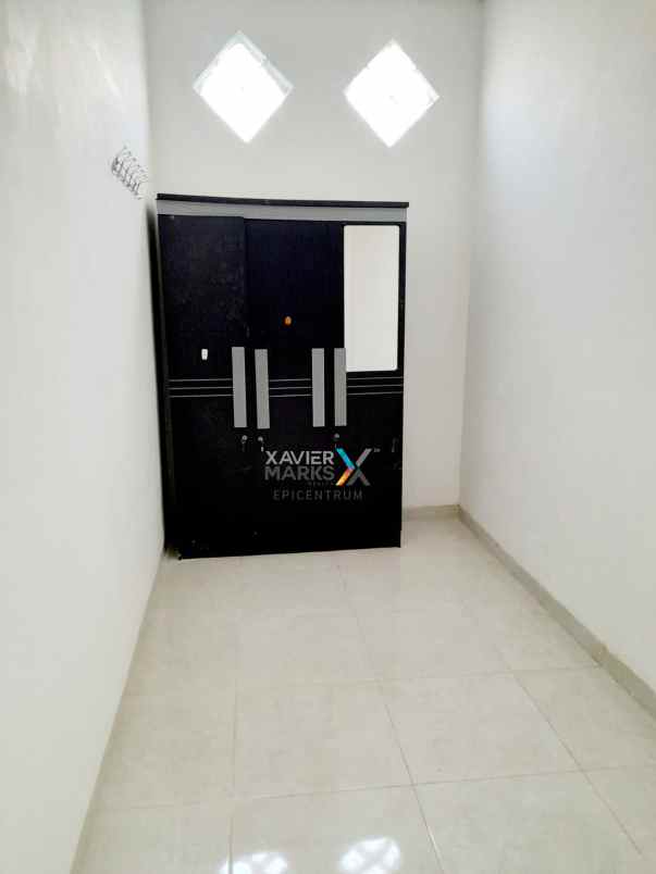 dijual rumah murah di rungkut butuh cepat laku