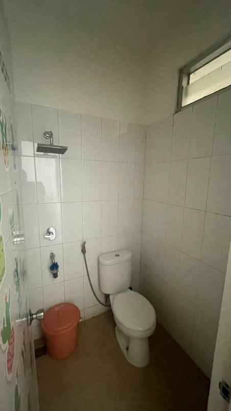 dijual rumah mutiara gading city
