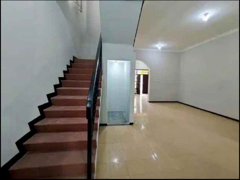 dijual rumah ngagel wasana dekat pusat kota dekat merr