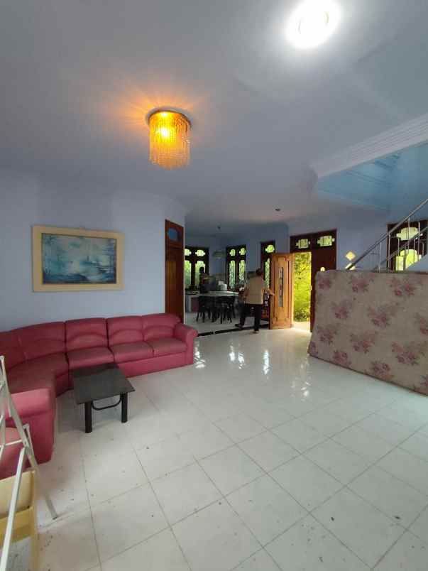 dijual rumah panderman hill