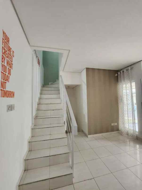 dijual rumah paradise serpong city