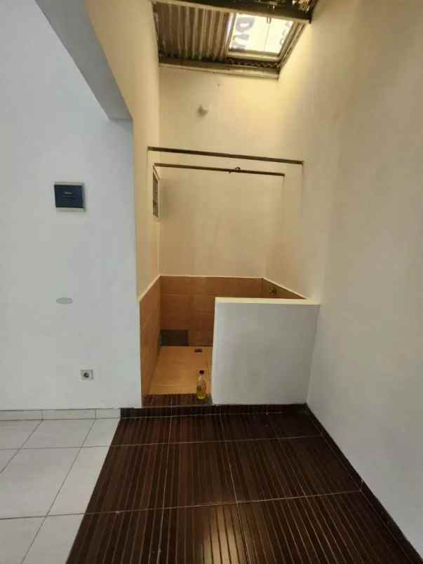 dijual rumah paradise serpong city