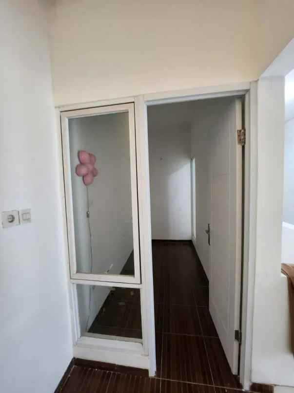 dijual rumah paradise serpong city