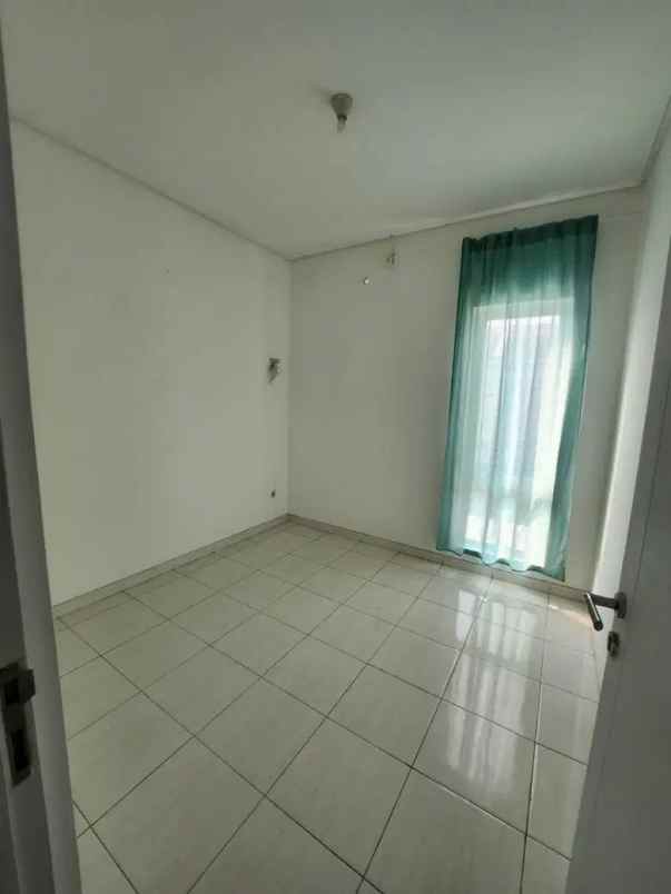 dijual rumah paradise serpong city