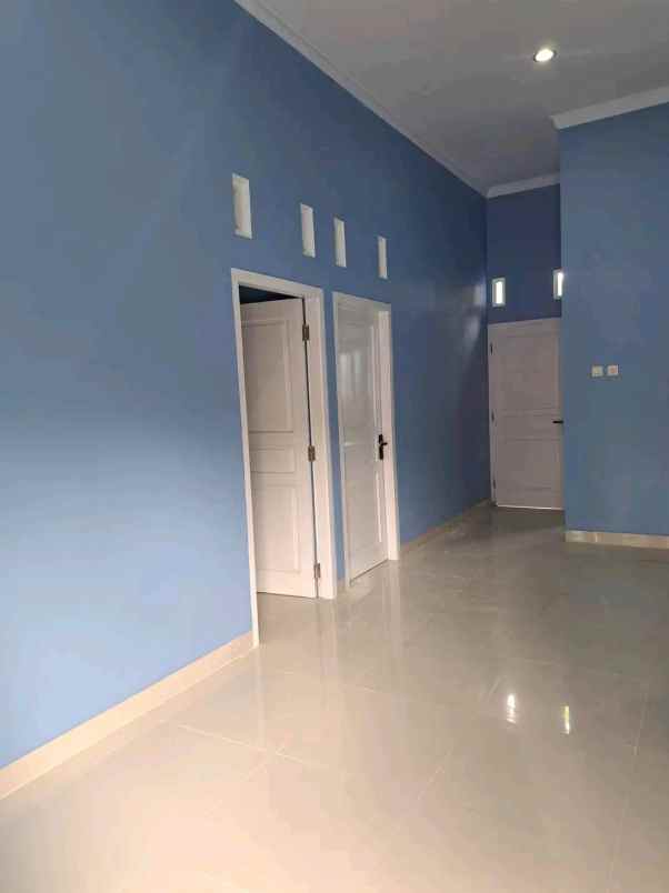 dijual rumah pasar cebongan