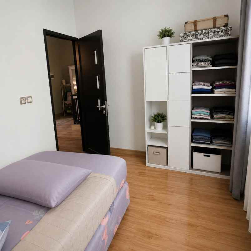 dijual rumah pedurenan