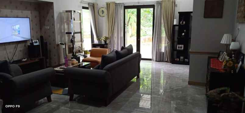 dijual rumah permata bintaro