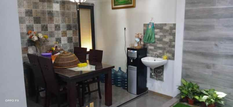dijual rumah permata bintaro