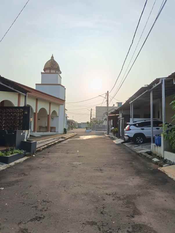 dijual rumah perum andalus residence