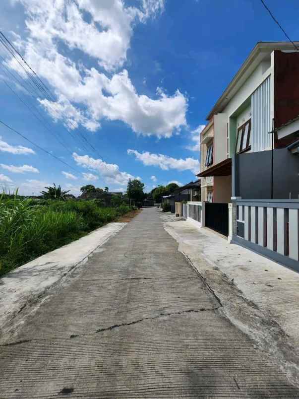 dijual rumah perumahan