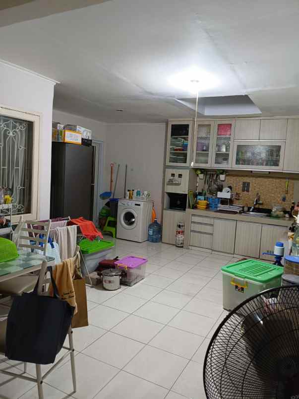 dijual rumah perumahan boulevard hijau