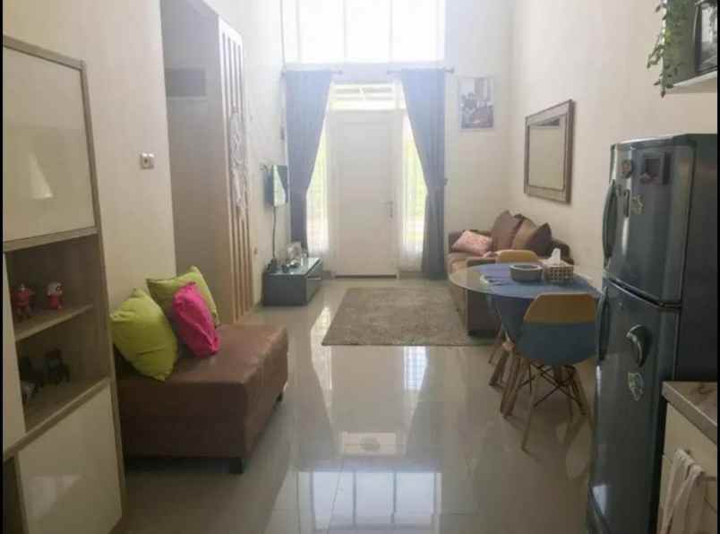 dijual rumah perumahan bukit dago