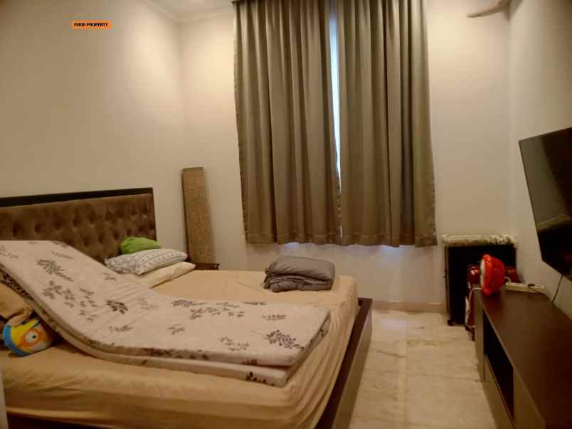 dijual rumah perumahan cibubur country