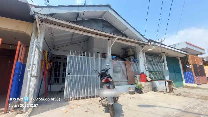 dijual rumah perumahan duta bandara