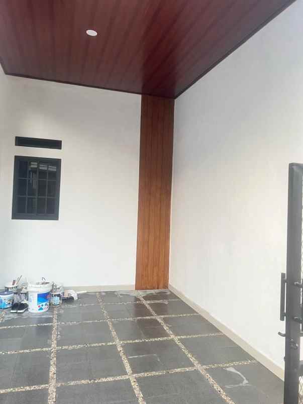 dijual rumah perumahan telaga mas duta