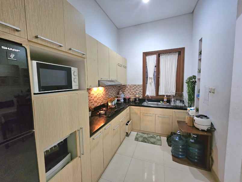 dijual rumah pinang perak pondok pinang