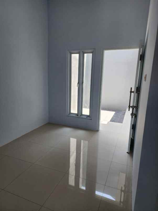 dijual rumah ploso timur