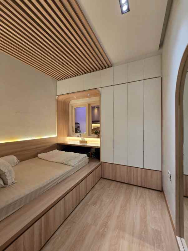 dijual rumah pondok kelapa