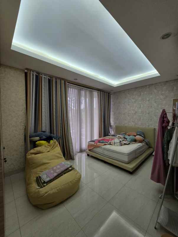 dijual rumah pondok kelapa jaktim