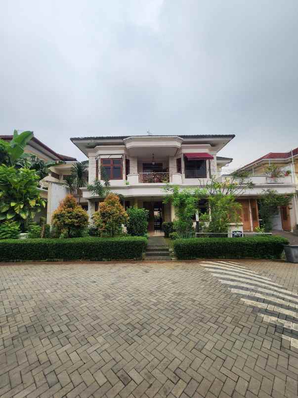 dijual rumah pondok labu