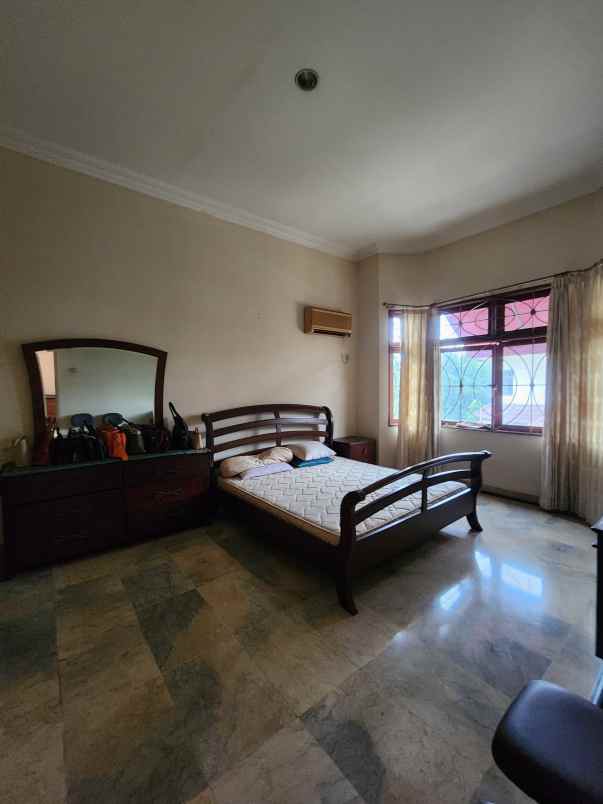 dijual rumah pondok labu